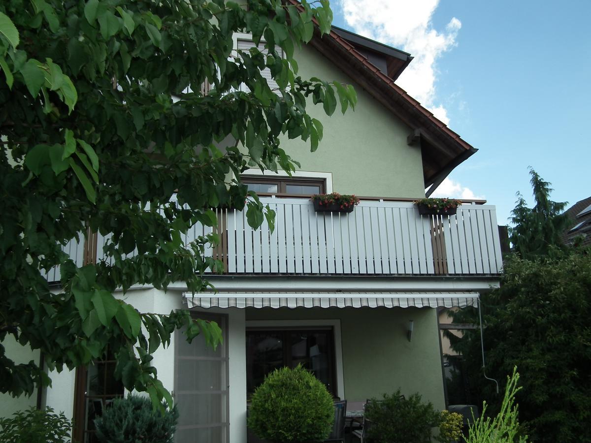 Gaestehof - Weinbau Saeger Nordheim am Main Екстериор снимка
